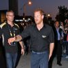 Le prince Harry salue ses fans à son arrivée à la réception de la fondation Invictus Games à Toronto. Le 26 septembre 2017
