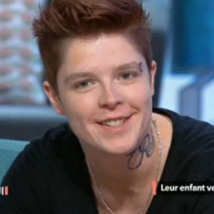 Mel dans "Ça commence aujourd'hui" sur France 2, le 28 septembre 2017.