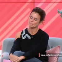 Faustine Bollaert, très émue par un témoignage, fond en larmes sur France 2