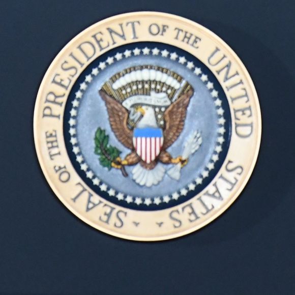 Donald Trump - Le président des Etats-Unis et sa femme la Première Dame à la base aérienne d'Andrews, Maryland, le 15 septemnbre 2017.