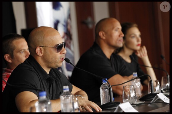 Vin Diesel, Dwayne Johnson et Gal Gadot - Conférence de presse pour le film "Fast & Furious 5" à Marseille le 28 avril 2011