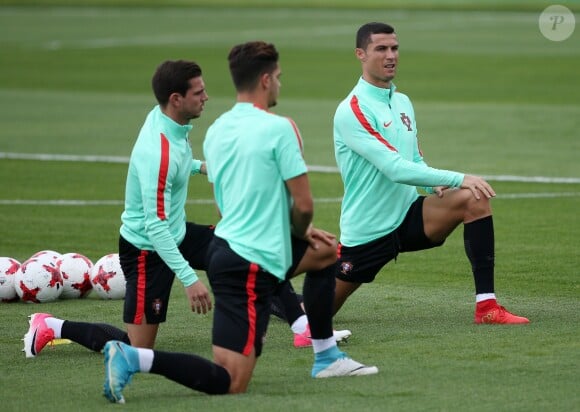 Cristiano Ronaldo et l'équipe du Portugal s'entraînent à Kazan lors de la Coupe des Confédérations. Le 27 juin 2017.