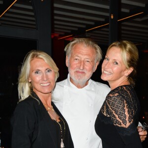 Semi-Exclusif - Marie-Sara Lambert, Pierre Gagnaire et Estelle Lefébure lors de la soirée d'inauguration de la "Suite Michèle Morgan" de l'Hôtel Barrière le Majestic Cannes, le 7 octobre 2017. © Guirec Coadic/Bestimage