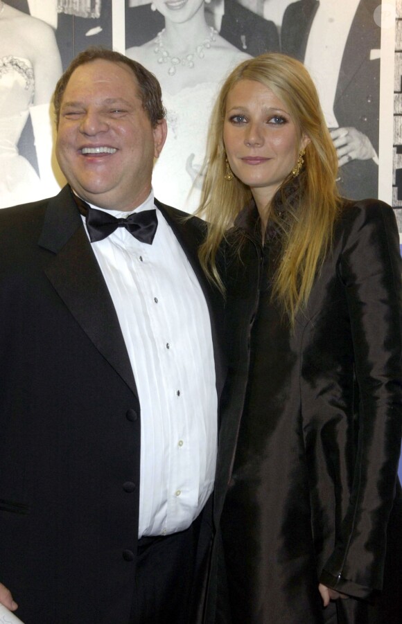 Gwyneth Paltrow et Harvey Weinstein à Londres le 21 octobre 2002.