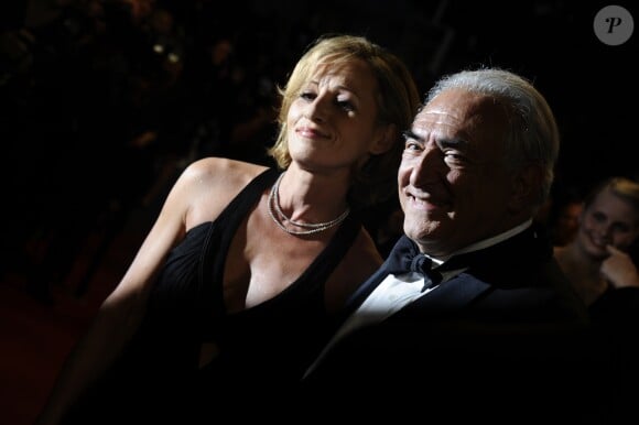 Dominique Strauss Kahn et sa compagne Myriam L'Aouffir sur le tapis rouge lors du 66e Festival du film de Cannes, le 25 mai 2013.