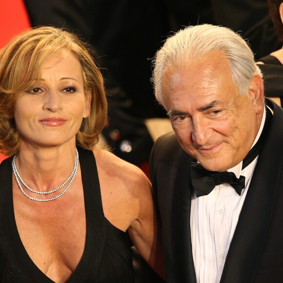 Dominique Strauss Kahn et sa compagne Myriam L'Aouffir sur le tapis rouge lors du 66e Festival du film de Cannes, le 25 mai 2013.