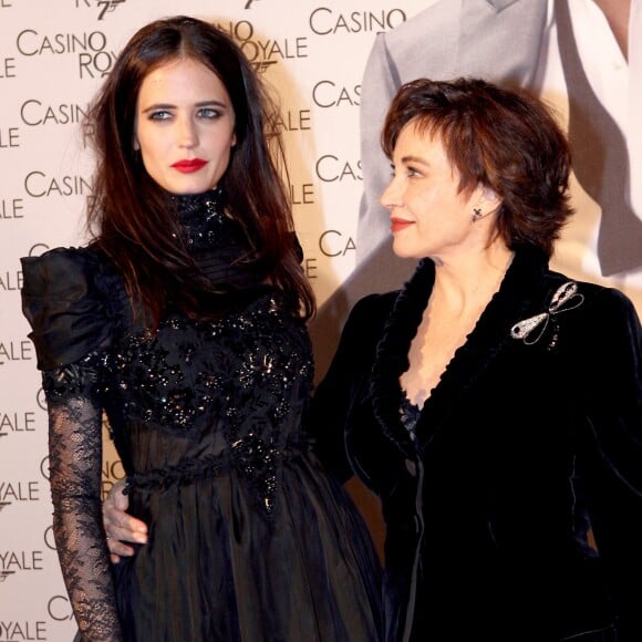 Eva Green et sa mère Marlène Jobert à Paris en 2006.