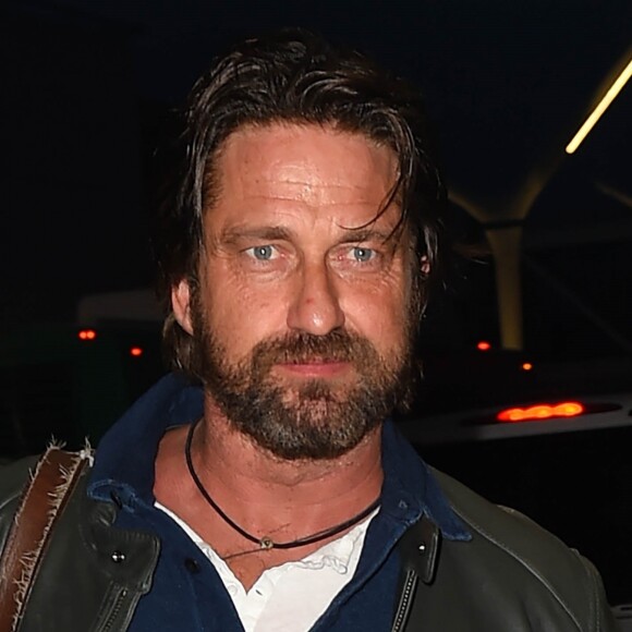 Gerard Butler arrive à l'aéroport de Los Angeles (LAX) le 10 septembre 2017