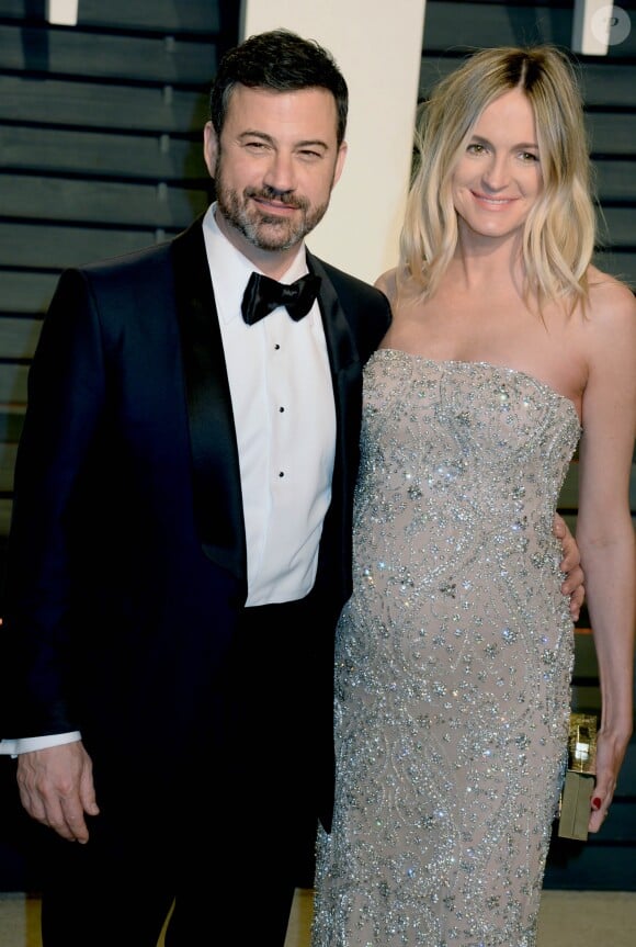 Jimmy Kimmel et sa femme Molly McNearney à la soirée Vanity Fair en marge de la cérémonie des Oscar 2017 à Los Angeles le 26 février 2017.
