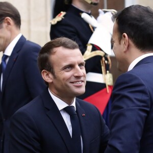 Emmanuel Macron reçoit le premier ministre d'Irlande, Léo Varadkar, au palais de l'Elysée à Paris le 24 octobre 2017. © Stéphane Lemouton/BestImage