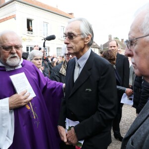 Jacques Jenvrin, le compagnon de Danielle Darrieux - Obsèques de Danielle Darrieux en l'église Saint-Jean Baptiste de Bois-le-Roi (Eure) le 25 octobre 2017.