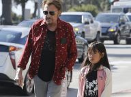 Johnny Hallyday : Papa assoupi avec sa fille Joy, tendre photo souvenir