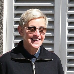 Ellen DeGeneres et sa femme Portia De Rossi à la sortie d'un salon de coiffure à West Hollywood, le 24 février 2017