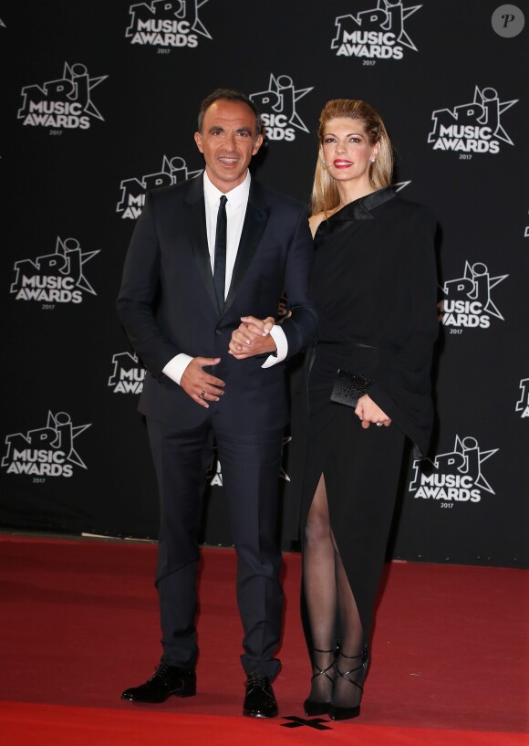 Nikos Aliagas avec sa compagne Tina Grigoriou - 19ème édition des NRJ Music Awards à Cannes le 4 novembre 2017. © Dominique Jacovides/Bestimage