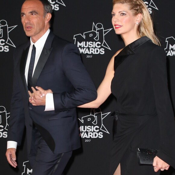 Nikos Aliagas avec sa compagne Tina Grigoriou - 19ème édition des NRJ Music Awards à Cannes le 4 novembre 2017. © Dominique Jacovides/Bestimage