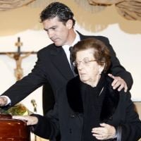 Antonio Banderas effondré : Mort de sa mère Ana, sa fille Stella le soutient