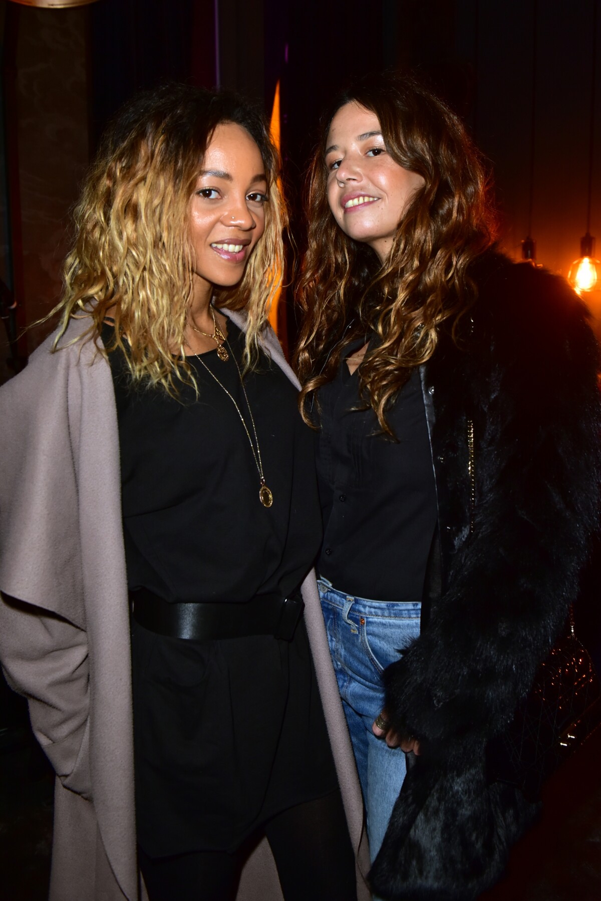 Photo Exclusif Louisy Joseph et la chanteuse Chanez Soirée d'inauguration de la Photo Exclusif Louisy Joseph et la chanteuse Chanez Soirée d'inauguration de la