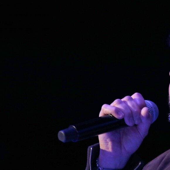 Exclusif - Patrick Fiori lors du concert privé MFM Radio Live présenté par Bernard Montiel sous le chapiteau du Cirque Medrano à Lyon le 9 novembre 2017.