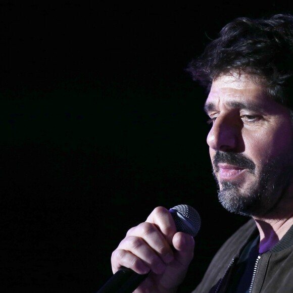 Exclusif - Patrick Fiori lors du concert privé MFM Radio Live présenté par Bernard Montiel sous le chapiteau du Cirque Medrano à Lyon le 9 novembre 2017.