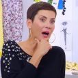 Vanessa choque avec son décolleté dans "Les reines du shopping", lundi 13 novembre 2017, M6