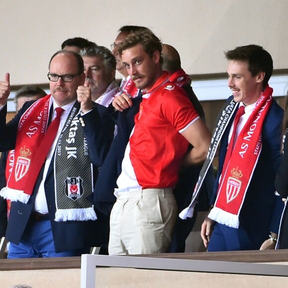 Semi-exclusif - Le prince Albert II de Monaco avec ses neveux Pierre Casiraghi et Louis Ducruet, qui se sont comme lui laissé pousser la moustache pour marquer le bicentenaire de la Compagnie des carabiniers, lors du match de Ligue des Champions AS Monaco - Besiktas le 17 octobre 2017 au stade Louis II.