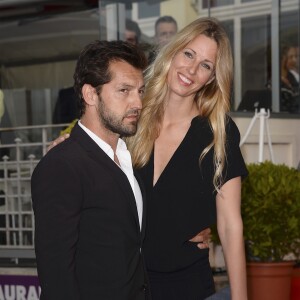 Frédéric Diefenthal et sa compagne - Redcarpet de la cérémonie de clôture du 30e Festival du Film de Cabourg. Le 11 juin 2016 © Coadic Guirec / Bestimage