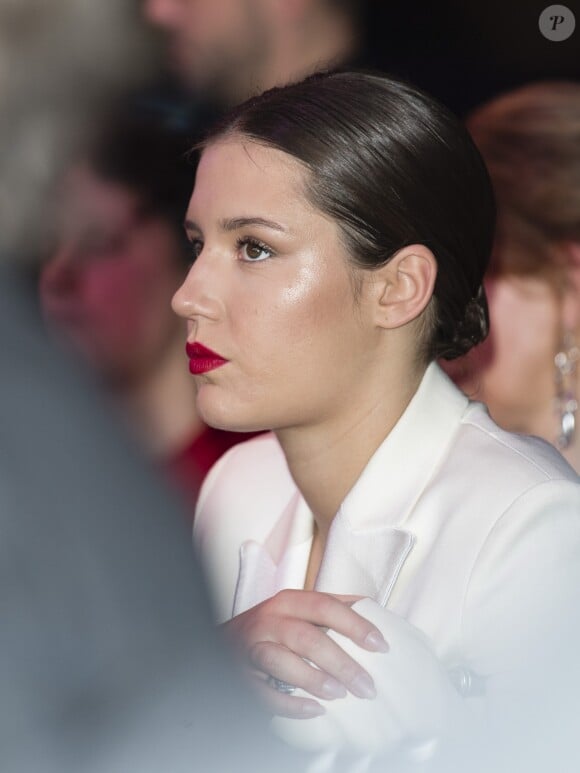 Exclusif - Adèle Exarchopoulos - Soirée au profit de l'association "Sur les Bancs de l'Ecole" au Pavillon Vendôme à Paris le 27 novembre 2016. Les chefs et les artistes se mobilisent à la faveur de l'autisme lors de la 7ème édition de l'Autism Charity Gala. © Pierre Perusseau/Bestimage
