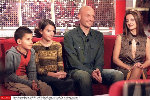 Frank Leboeuf, son ex-épouse Beatrice et leurs deux enfants, Hugo et Jade. Janvier 2002. © Jean-Jacques Datchary/ABACA