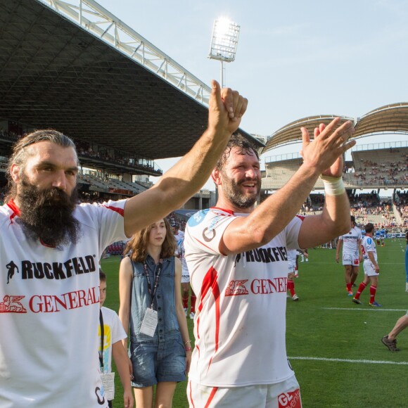 Sébastien Chabal et Lionel Nallet - Jubilé des anciens internationaux Lionel Nallet et Sébastien Chabal à l'occasion d'un match amical entre une sélection de leurs amis et les Barbarians français. A Lyon le 4 juillet 2015.