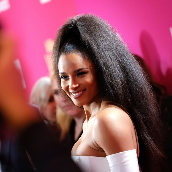 Ciara - Soirée des "Women In Music" du magazine Billboard au Ray Dolby Ballroom à Hollywood, le 30 novembre 2017 © Chris Delmas/Bestimage