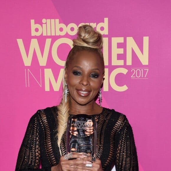 Mary J. Blige - Soirée des "Women In Music" du magazine Billboard au Ray Dolby Ballroom à Hollywood, le 30 novembre 2017 © Chris Delmas/Bestimage
