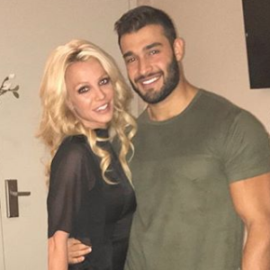 Britney Spears et son petit ami Sam Asghari sur une photo publiée sur Instagram le 7 mai 2017