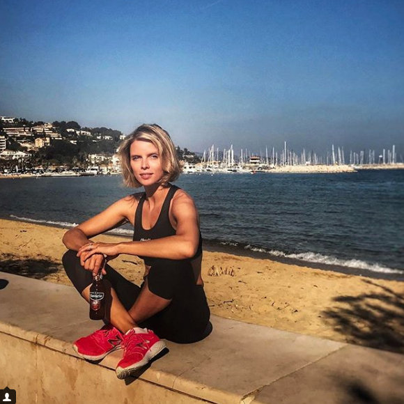 Sylvie Tellier est une grande sportive et cela se voit.