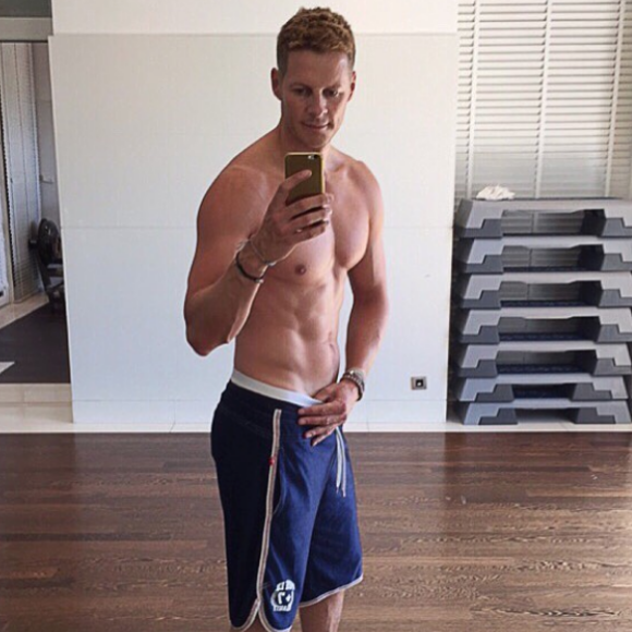 Matthieu Delormeau est accro au sport.
