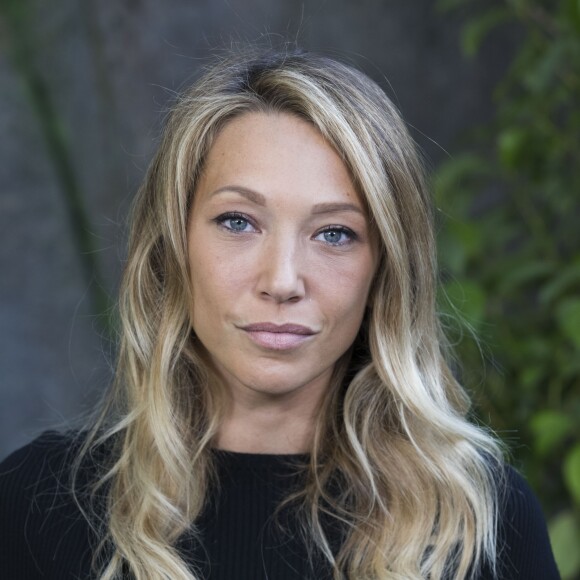 Laura Smet - Photocall du défilé de mode printemps-été 2018 "Chanel" au Grand Palais à Paris. Le 3 octobre 2017 © Olivier Borde / Bestimage