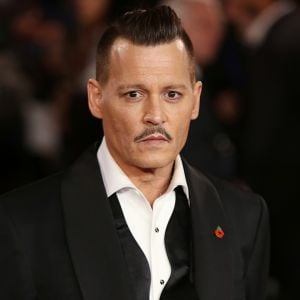 Johnny Depp à la première de "Murder On The Orient Express" au Royal Albert Hall à Londres, le 2 novembre 2017.