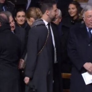 François Hollande arrivent à l'église de la Madeleine pour les obsèques de Johnny Hallyday, à Paris le 9 décembre 2017.