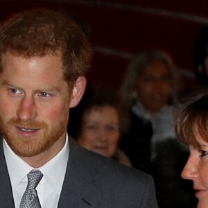 Le prince Harry lors de la messe en l'honneur de la brigade des pompiers Carol à l'abbaye de Westminster à Londres. Le 4 décembre 2017