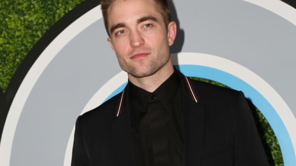 Robert Pattinson de nouveau en couple ? Il s'affiche avec une mystérieuse blonde
