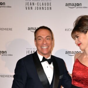 Jean-Claude Van Damme et Kat Foster - Présentation de la série "Jean-Claude Van Johnson" par Amazon TV au cinéma Le Grand Rex à Paris, le 12 décembre 2017. © Veeren/Bestimage