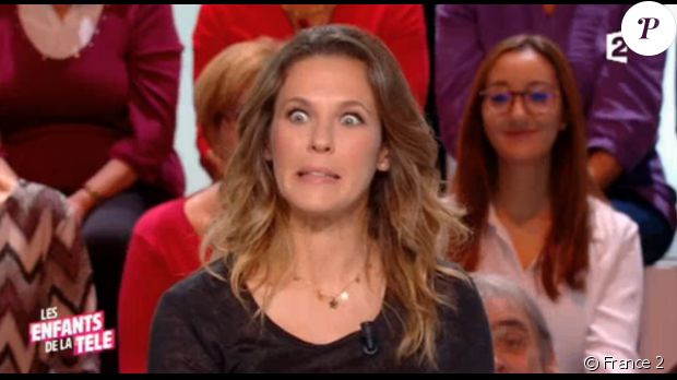 Lorie Pester sur le plateau des &quot;Enfants de la télé&quot;, émission diffusée le 17 décembre 2017 sur France 2
