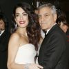 George Clooney et sa femme Amal Alamuddin (enceinte) - Photocall de la 42ème cérémonie des Cesar à la salle Pleyel à Paris, le 24 février 2017. © Christophe Aubert via Bestimage