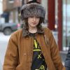 Exclusif - Melanie Griffith et sa fille Dakota Johnson se promènent à Aspen le 26 décembre 2017.