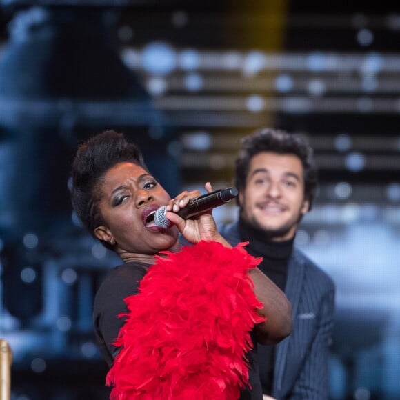 Exclusif - Claudia Tagbo - Enregistrement de l'émission "Gare au Garou", qui sera diffusée le 4 janvier 2018 sur France 2. Le 11 décembre 2017 © Cyril Moreau / Bestimage