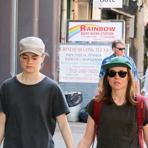 Ellen Page et sa compagne Emma Portner sortent de leur hôtel, The Bowery Hotel, à New York. Le 13 septembre 2017