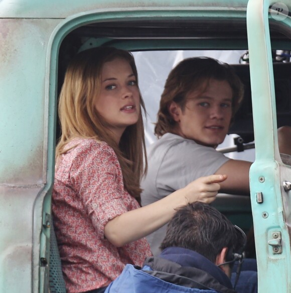 Exclusif - Lucas Till et Jane Levy sur le tournage de "Monster Trucks" à Chilliwack au Canada le 28 mai 2014.