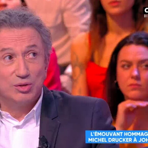 Michel Drucker rend un nouvel hommage à Johnny Hallyday sur le plateau de "Touche pas à mon poste" (C8) le 8 janvier 2018.