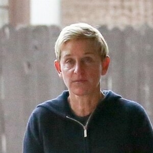 Exclusif - Ellen DeGeneres, très affectée par la nouvelle du décès de son père, se rend au bureau de sa femme P. De Rossi à Los Angeles, le 11 janvier 2018.