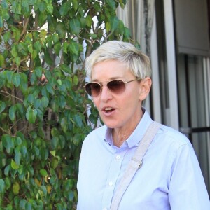 Ellen DeGeneres est allé déjeuner avec une amie au restaurant Ebaldi à Beverly Hills, le 10 novembre 2017