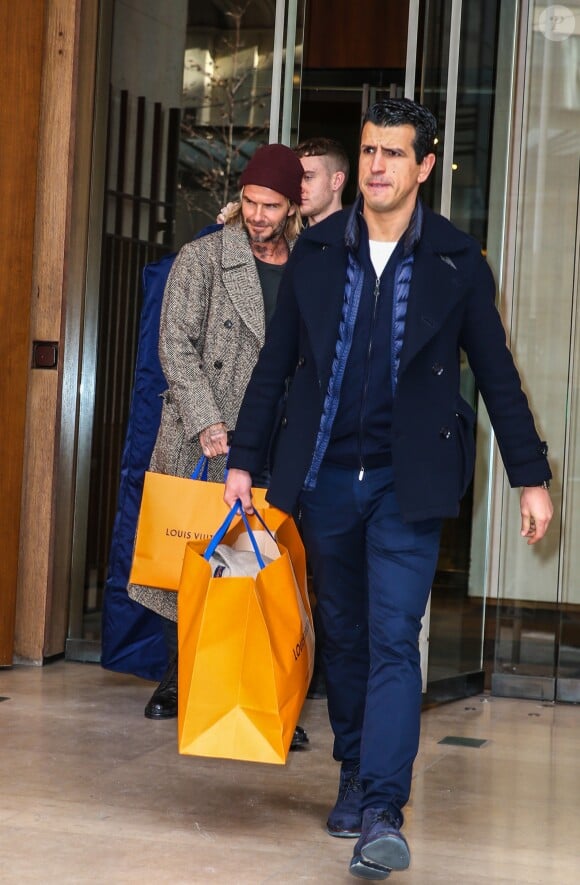 David Beckham sort de la maison Louis Vuitton à Paris le 17 janvier 2018.  David Beckham leaves Louis Vuitton HQ in Paris on january 17th 201817/01/2018 - Paris